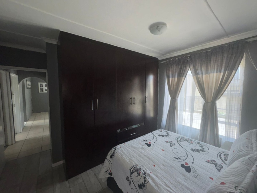 4 Bedroom Property for Sale in Haven Hills Eastern Cape